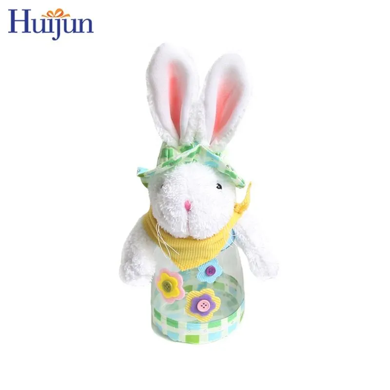 OEM/ODM Sponge Velvet Easter Bunny & Turnip Decoration Brand Word Plate Candy Basket Easter Throw Pillow Cute Cartoon Easter Gifts